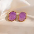 Boucles d'oreilles tendance en pierre marbrée violette avec cadre doré ovale - Grand Pierre Ovale Violette Clou (1916)