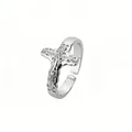Anillo ajustable de acero inoxidable plateado con diseño detallado de crucifijo - Abierto Ajustable / Estilo Decorativo con Cristales / Plateado