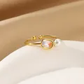 Anillo abierto dorado elegante con gema rectangular de arco iris y perla blanca - Abierto Ajustable / Estilo Piedra Arcoíris Rectangular (G6247811)