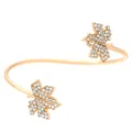 Nahaufnahme des goldenen Ahornblatt-Armreifs mit funkelndem Kristall-Strass-Besatz - Goldenes Ahornblatt Armband (DZ-104)