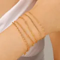 Fünfteiliges goldenes Armband-Set mit Büroklammer-, Panzer- und Box-Ketten für Damen - 5-teiliges Set-Stil (7018)