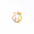 Anello a stella marina dorato regolabile con intarsi circolari in madreperla bianca - Combinazione Rotonda (DZ-622)