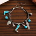 Mehrlagige Western-Halskette mit blauem Stiefelanhänger und silbernen Blattanhängern - Doppellagiges Lederfeder-Stiefelarmband (DZ-133) / Antiksilber