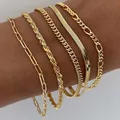 Böhmisches vergoldetes fünfteiliges Armband-Set mit Büroklammer- und Figaro-Ketten - Büroklammer Twist Panzer Schlangen Figaro Kombination / Gold