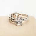 Silberner Kronenring mit rechteckigem Zirkon und hohlem Kettendesign im Vintage-Stil - Silber-Kette Transparenter Stein (1167)