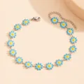 Bracelet de cheville marguerites bleues avec fleurs jaunes et chaîne en métal réglable - Style de Marguerite Bleue (JL60053) / Bleu/Jaune
