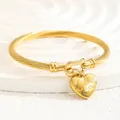18K gold plated C-shaped bangle with twisted rope texture and heart love pendant - Engraved Heart Style / Gold