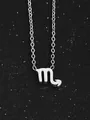 Collier signe astrologique Scorpion argenté avec pendentif sur fond de ciel étoilé - Scorpion (Scorpion-Argent)
