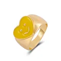 Anillo de corazón chapado en oro con cara sonriente de esmalte amarillo y banda ancha - Talla única / Estilo de Cara Sonriente de Corazón Amarillo (07 Cara de Corazón Amarillo)