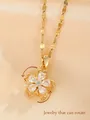 Rotierende Kirschblüten-Halskette mit Zirkonia-Blütenblättern in 18K Gold-Finish - Rotierender Kirschblüten-Drop-Stil (W93-PJ93097-GD)