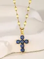Collar de cruz dorada con piedras de zafiro azul y cadena de eslabones planos - Azul zafiro