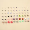 Dettaglio di 30 paia di orecchini a lobo misti con motivi cuore stella animale - Stile Cartone Animato Panda Dinosauro Colore Macaron (A-41)