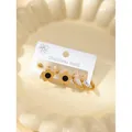 Minimalistisches Ohrring-Set aus Gold-Edelstahl mit Blumensteckern und Creolen - Blumen-Ohrring-Set