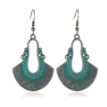 Boucles d'oreilles bohèmes en forme d'éventail argent vieilli avec détails verts - Style Éventail Creux Vert Étain Rétro (11397)