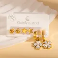 Dettaglio set orecchini in acciaio placcato oro 18k con ciondoli a trifoglio e stelle - Orecchini Quadrifoglio Strass (BJGE1210)