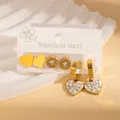 Set di tre paia di orecchini in acciaio inossidabile dorato 18k con cuori e cristalli chic - Orecchini Cuore Strass (BJGE1212)