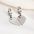 Pendientes de acero inoxidable plateado con diseño de rompecabezas de corazón dividido - Pendientes Costura Corazón / Color acero