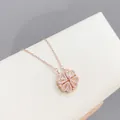 Collana in oro rosa con ciondolo a quadrifoglio pieghevole e pavé di zirconi chiari - Oro Rosa X194