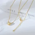 Squisita collana dorata con pendente cilindrico micro-incastonato di zirconi per donne - Stile Perla di Trasferimento Micro-pavè (XL61068) / Oro