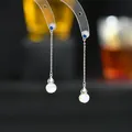 Orecchini in argento con zircone blu scuro e pendente a nappa in opale bianco - Stile Zucca Perla (ED62132) / Argento