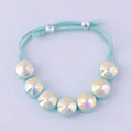 Élastique à cheveux bleu clair avec cristaux arc-en-ciel facettés et petites perles - Bracelet chouchou élastique avec strass bleu clair
