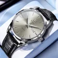Montre à quartz OLEVS pour homme avec cadran argenté et bracelet en cuir noir chic - Style Homme / Cuir Noir Boîtier Argent Cadran Gris