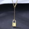 Collar dorado de plata S925 con colgante de candado con luna y estrella brillante - Estilo de Candado de Estrella Luna (SN21040642)
