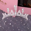Couronne de princesse argentée avec perles blanches et strass sur boîte cadeau - Style Perlé Argenté (YY-067)