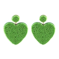 Orecchini a cuore fatti a mano con perline verde mela e dettagli in metallo dorato - Verde Frutta (NXE05931-3)