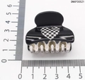 Black and white acrylic hair claw clip with heart pattern and silver metal teeth - Black White Heart (DNXF00521)
