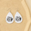 Detalle de pendientes de Halloween en cuero sintético con diseño de fantasma 'The BOO CREW' - Estilo Silueta de Fantasma The BOO Crew (Estilo-E)