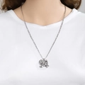 Silberne Figaro-Halskette mit poliertem 3D-Nummer 94 Anhänger für modebewusste Damen - Glänzender Stil / Silber