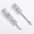 Barrettes à cheveux tendance en strass avec lettrage FAMOUS et STAR et perles blanches - Style Famous Star Argenté (NXF00034-1)