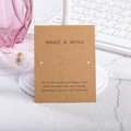 Detalle de tarjeta de exhibición 'Make a Wish' en papel kraft para collares y pulseras - Tarjeta Kraft Deseo (K084) / 9CM*7CM
