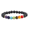Chakra-Armband aus Lavastein mit sieben bunten Energieperlen und Gold-Abstandhaltern - Klassischer Lavastein Chakra