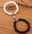 Magnetische Herz-Armbänder für Paare mit schwarzen matten und weißen polierten Natursteinen - Schwarz-Weißes Herz Magnetischer Stil (J0077-B) / Schwarz Weiß