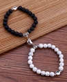 Magnetische Herz-Paararmbänder mit schwarzen matten Steinen und weißen Marmorperlen - Tai Chi Yin Yang Stil (J0009-B) / Schwarz Weiß