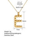 Especificaciones del colgante letra E en oro de 18k con dimensiones y largo de la cadena - Letra E (XL0132-E)
