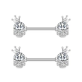 Makro-Detail von Gothic Kronen-Skelett Nippelpiercings mit funkelnden Zirkonia-Steinen - Kronen-Totenkopf Stil (2853)