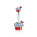 Detail eines Cupcake-Bauchnabelpiercings mit blauem Frosting und rotem Herz-Emaille - Süßer Cupcake-Stil (2888)