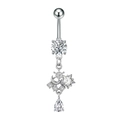 Dettaglio di piercing all'ombelico argento con ciondolo luna, stella e zircone - Stile Stella Luna (3084 Color Acciaio)