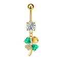Detail of clover belly button ring with green heart crystals and golden finish - Clover Style (3291) / Gold