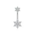 Dettaglio macro del piercing all'ombelico a fiocco di neve argento con zirconi - Colore acciaio