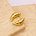 Polished 18K gold-plated croissant stud earrings made of high-quality stainless steel - Gold