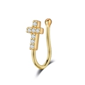 Dettaglio dell'anello nasale a U dorato non perforante con croce in zircone lucido - Stile Croce / Oro