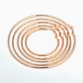 Set aus vier roségoldenen Creolen in verschiedenen Größen mit polierter Oberfläche und Glanz - 3cm / Roségold
