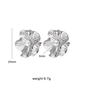 Vintage-Blumenohrstecker in Silber mit Perleneinlage und strukturierten Blüten - Silber Perlen Blumen Stil (CK204)