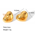 Detailed view of 18K gold heart earrings showing 14.2mm x 11.3mm product dimensions - Chunky Heart Stud Earrings (TE6157)