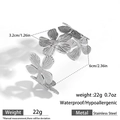 Silberner Blumen-Armreif aus hypoallergenem und wasserfestem Edelstahl Material - Mehrblumenform-Stil (DKB253017S)