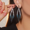 Orecchini a nappa in argento con cristalli sfumati blu per un look da sera di lusso - Nappina a Goccia Blu Sfumato (BXE040PEG)